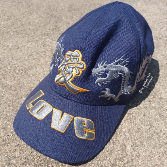 Love Dragon Design Baseball Cap Blue - Picture 1 of 4